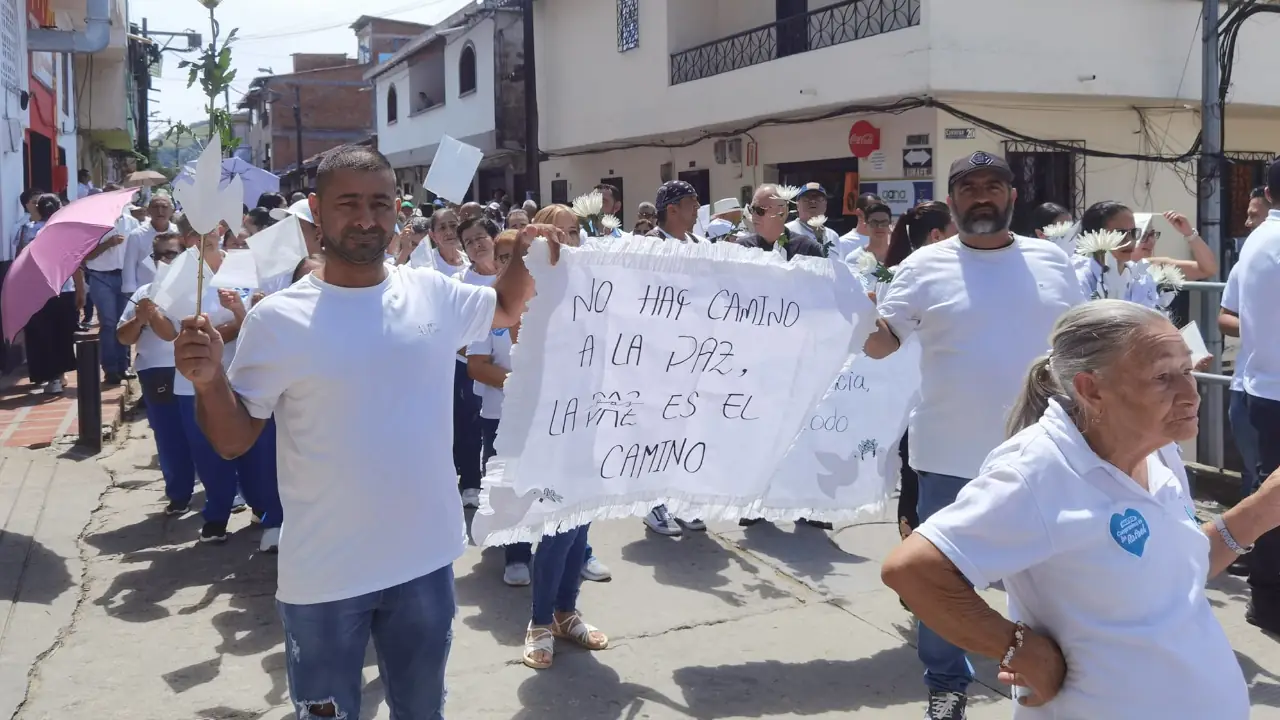 Habitantes de San Rafael se movilizan en apoyo al alcalde tras nuevas amenazas