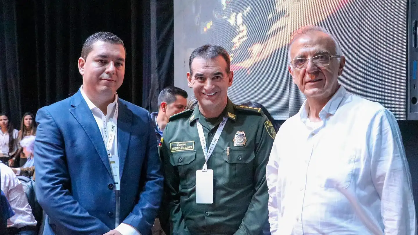 Ministro de Defensa encabezó Mesa de Seguridad en Marinilla con alcaldes del Oriente antioqueño 1 Ministro de Defensa encabezó Mesa de Seguridad en Marinilla con alcaldes del Oriente antioqueño
