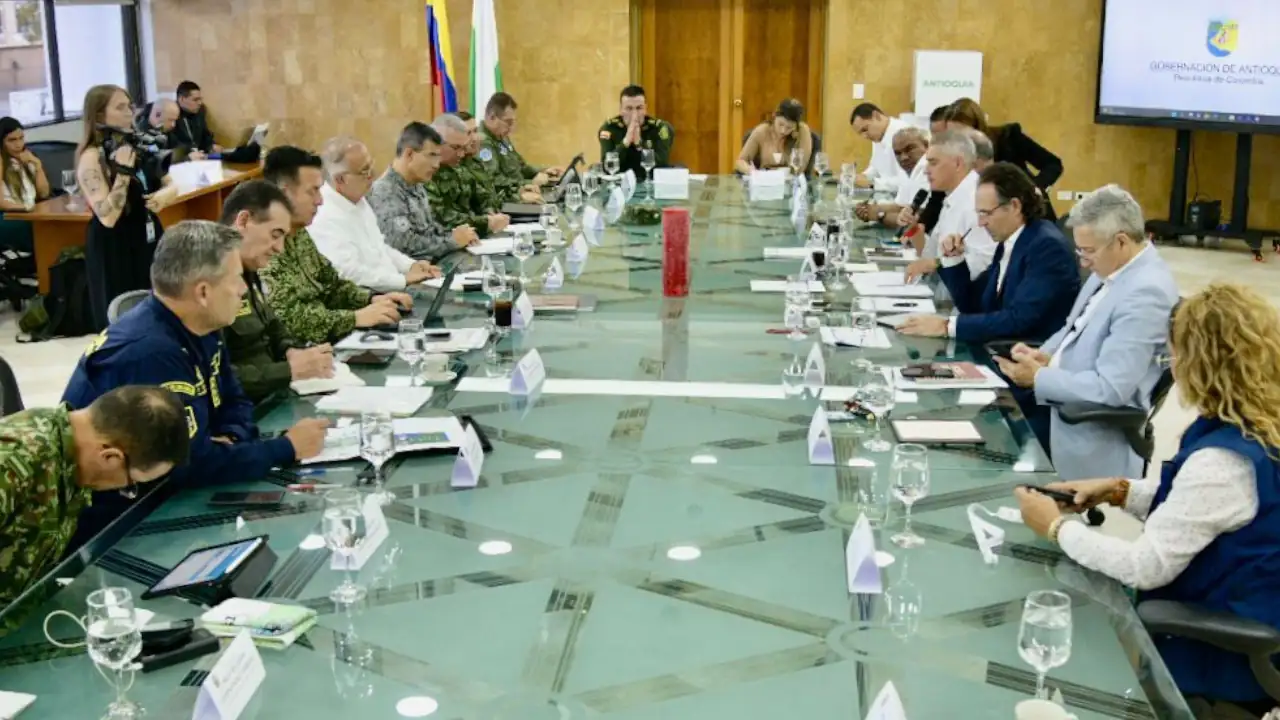 Ministro de Defensa confirma plan de atentado contra el alcalde de Medellín: refuerzan seguridad