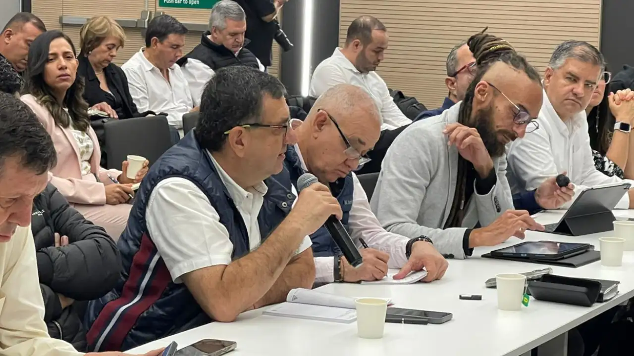 ANI evaluará alternativas para evitar tumbar montaña en Amagá