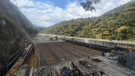Así va la reparación del puente El Sapo en la vía Santa Fe de Antioquia - San Jerónimo
