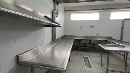 Internos de la cárcel El Pedregal estrenan cocina