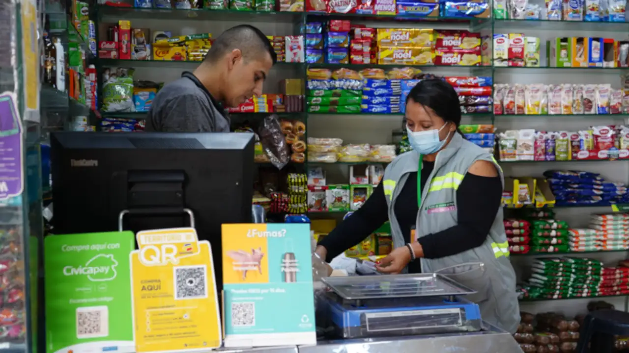 El Metro de Medellín y el Distrito inició capacitaciones a comerciantes cercanos al proyecto Metro de la 80 2 Comerciantes-tres