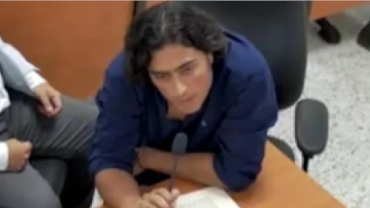 ¿Y entonces? Renunció abogado de Nicolás Petro y juez aplazó audiencia preparatoria del juicio NICOLASPETRO1