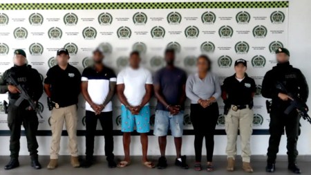 Golpe a redes de tráfico de migrantes: 13 personas fueron capturadas, entre ellas dos funcionarios públicos Red-migrantes