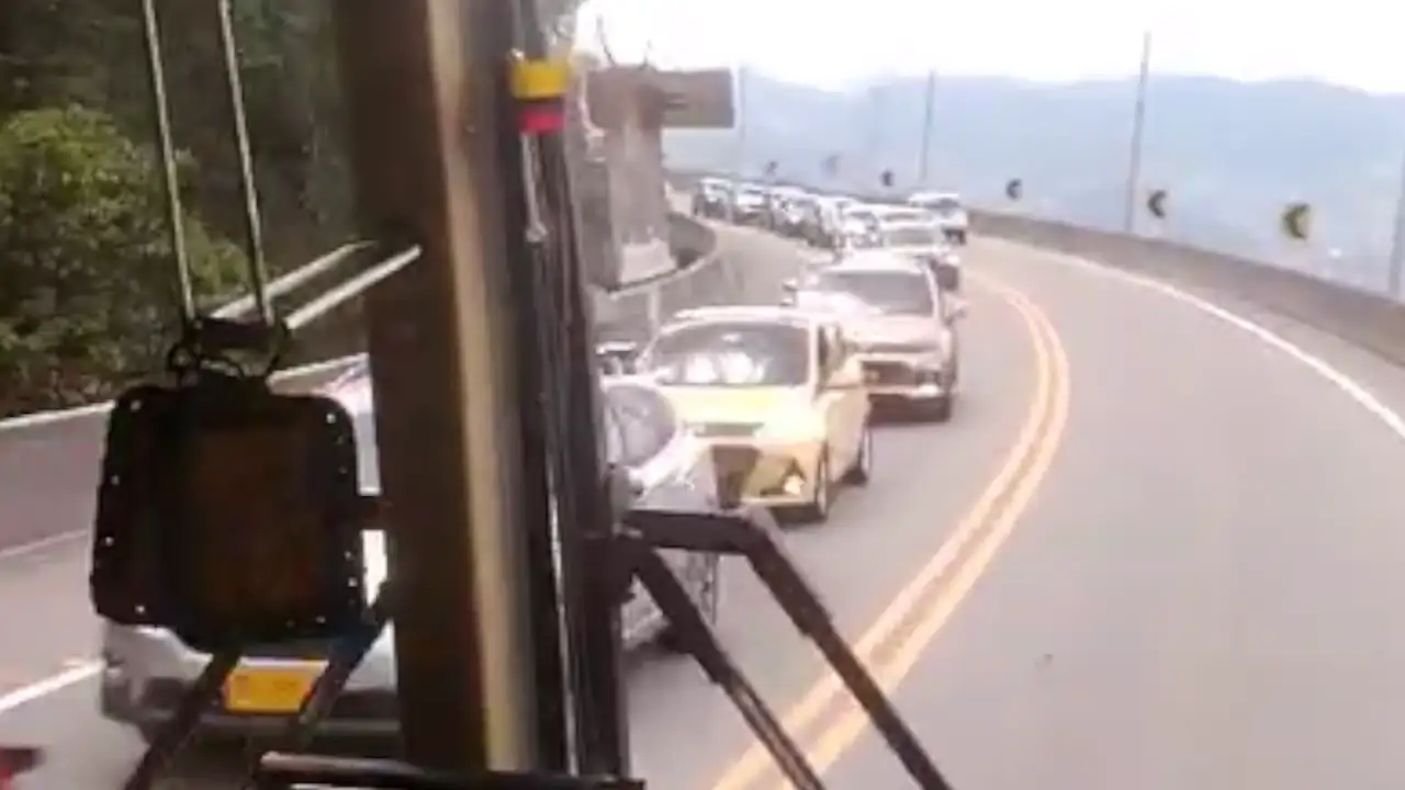 ¡Atención! Reportan movilidad lenta en la vía que va de Medellín Aeropuerto Internacional José María Córdova