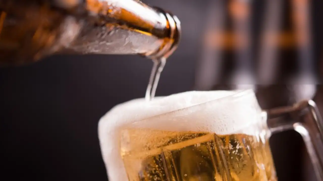 Turistas guatemaltecos aseguran que los escopolaminaron y robaron en una discoteca en Provenza