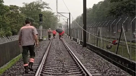 ¡Atención! Usuarios del Metro de Medellín pueden tomar buses tras falla eléctrica en uno de los trenes