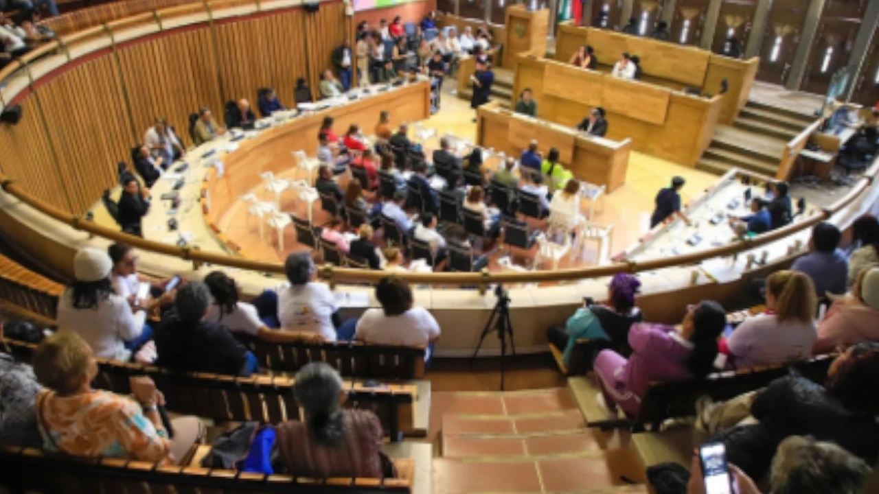 Austeridad y crecimiento: Antioquia presenta un presupuesto de $6.8 billones para 2025 asamblea departamental de antioquia
