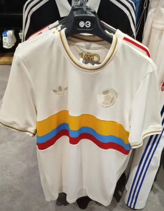 camiseta-Seleccion-colombia