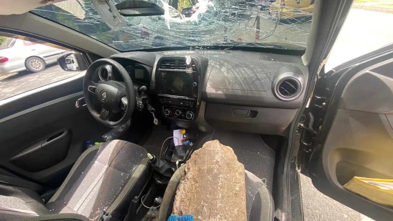 como-atacan-habitantes-calle-ataque-piedra-conductores3