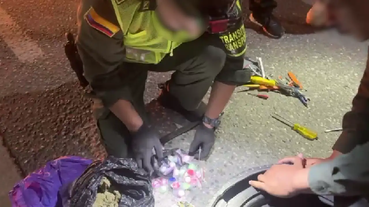 droga-camuflada-llanta-repuesto-barbosa-segovia4
