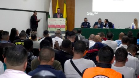 200 profesionales se capacitan para detectar y prevenir la explotación sexual de menores en Medellín la estrategiaexplotacion