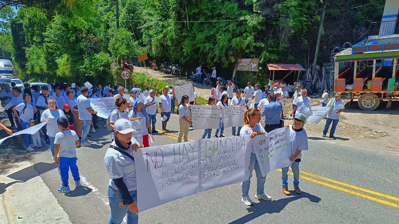 protesta-sanfranciso-muerte-civil-operativo-zeus1