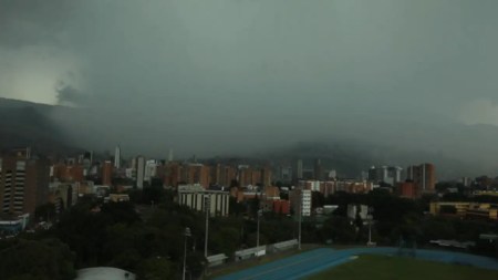 Medellín también refuerza su seguridad ante la temporada de lluvias temporada-de-lluvias