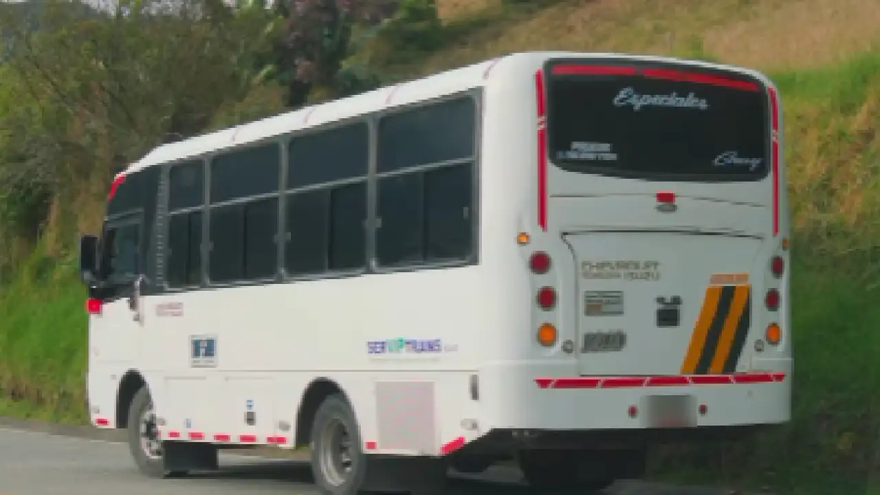 transporte-escolar-estudiantes-launion