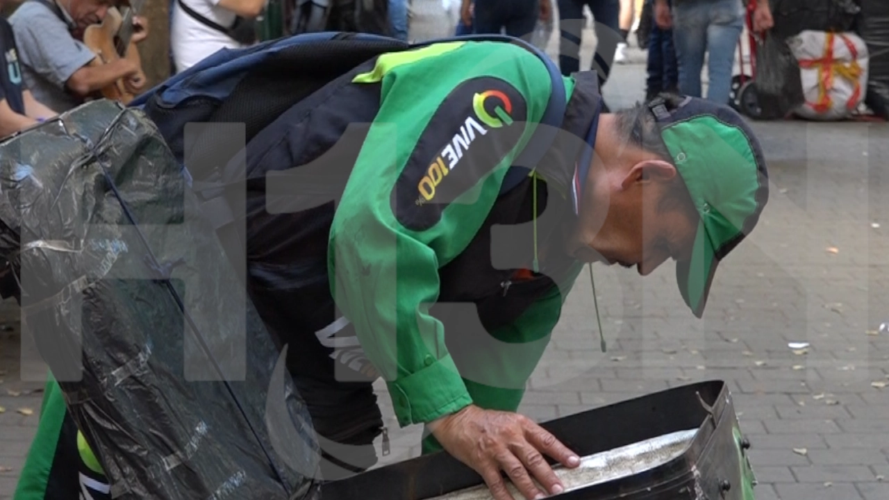 ¿Cuánto gana un vendedor de vive 100?