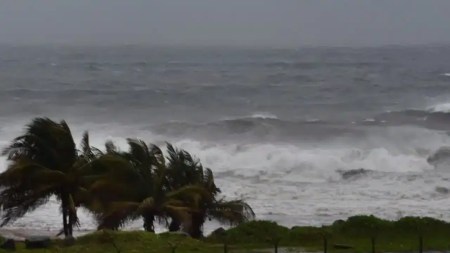 Alerta en el Caribe colombiano por posible formación ciclónica activa protocolos de seguridad