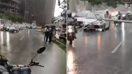 Vehículo derriba poste que cae sobre otro carro en la Av. Las Palmas