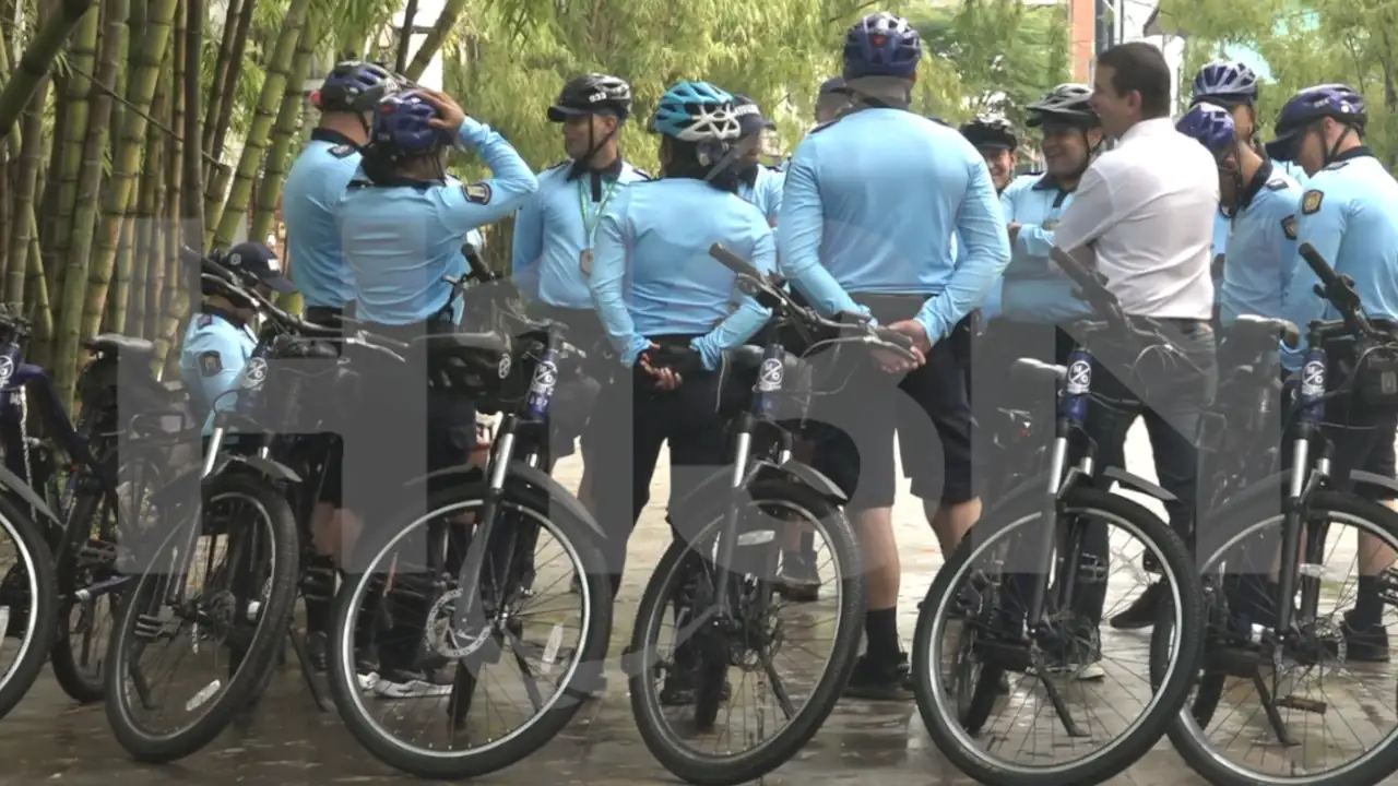 agente-de-tránsito-