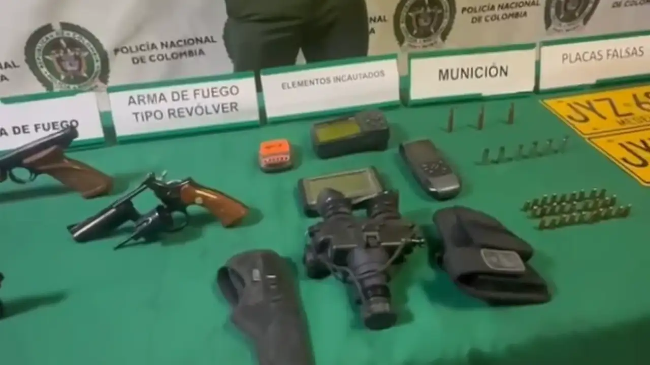 Golpe al hurto de automotores en el Valle de Aburrá, incautaron equipo de visión nocturna en Medellín 2 captura-hurto-automotores-valle-aburra3