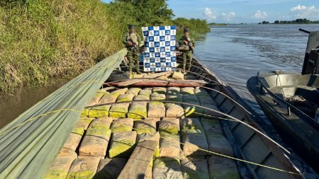 insumos-produccion-coca-incautados-caribe-colombiano-aguas-golfo-de-uraba