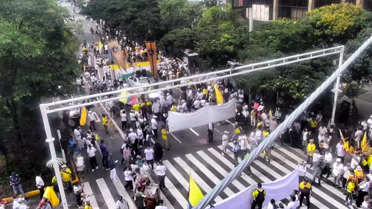 Marcha en Medellín contra el Gobierno Petro: así será el recorrido Marcha en Medellín contra el Gobierno Petro: así será el recorrido