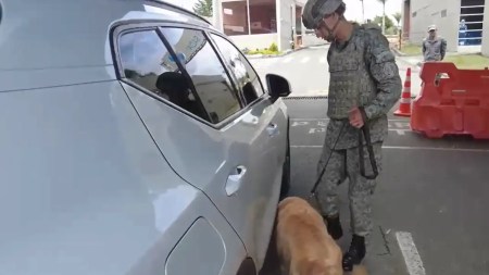 El regalo de Navidad que tres soldados de la Fuerza Aérea en Antioquia que nunca olvidarán