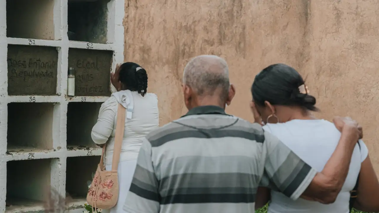 Entregan cuerpos de tres víctimas del conflicto armado a sus familias en Antioquia y Chocó