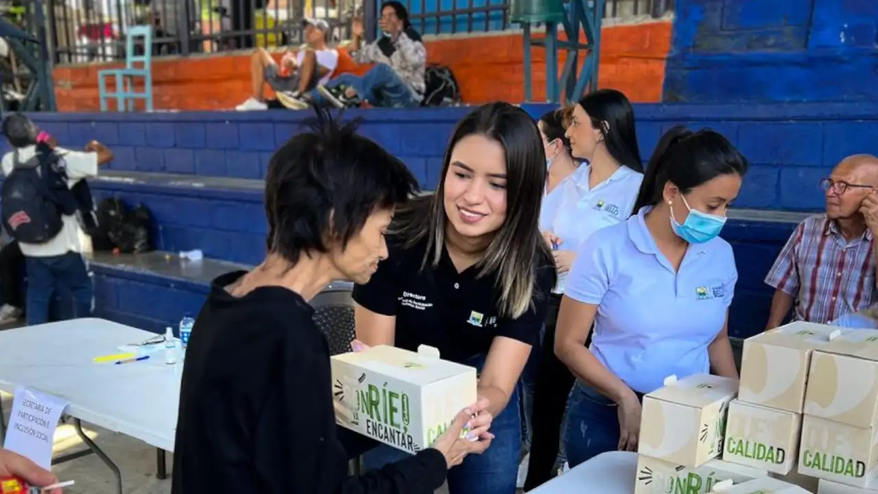 Día del habitante de calle: Bello les ofreció servicios de salud y bienestar 3 Día del Habitante de Calle: Bello les ofreció servicios de salud y bienestar