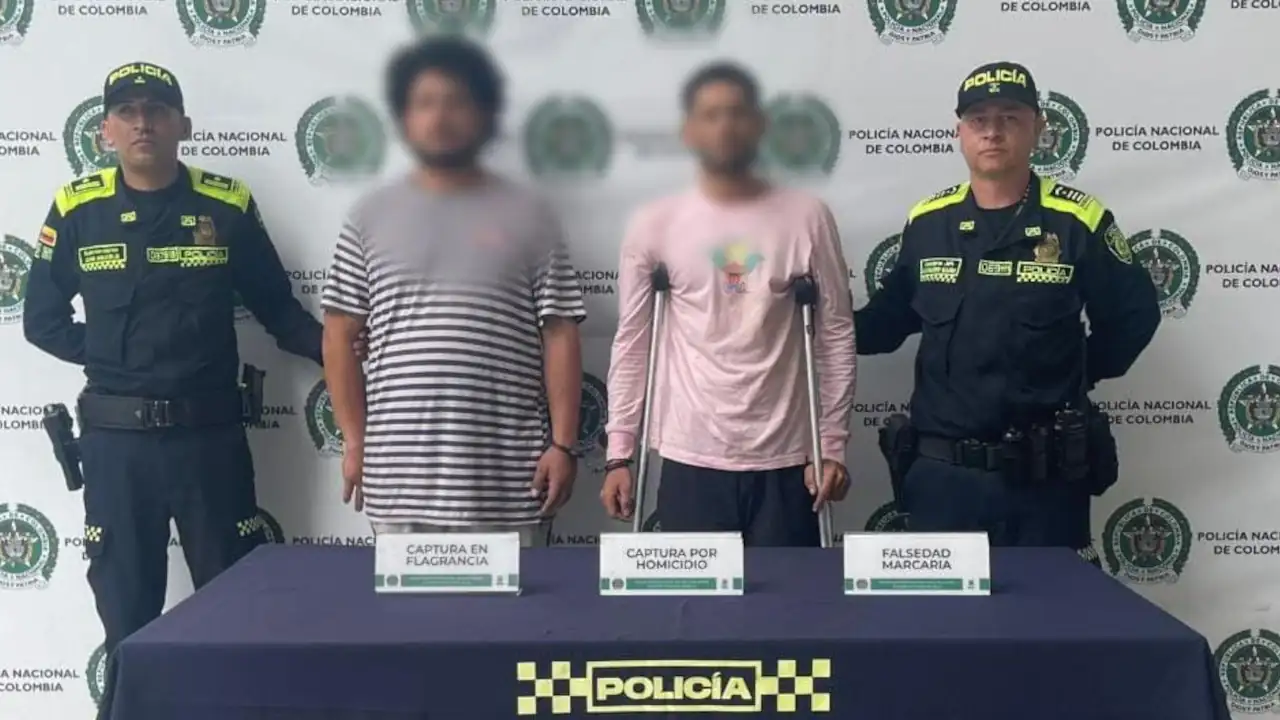 Capturan a dos sospechosos tras el hallazgo de una conductora asesinada en Copacabana