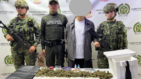 En Itagüí capturan a un domiciliario que transportaba estupefacientes en una caja de icopor