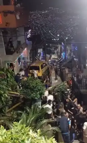 Taxi-patio-casa