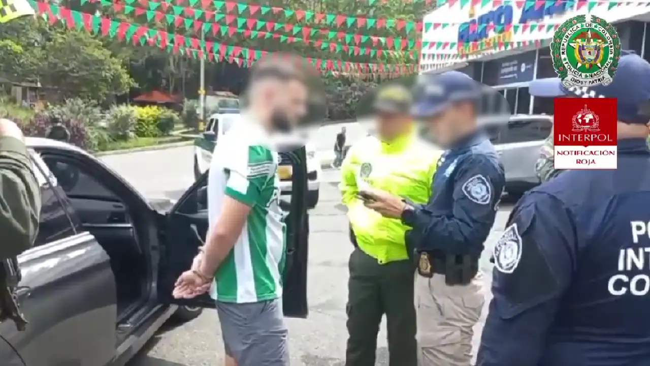 captura-narcoinvisible-ingles-clangolfo-medellin-Narcotraficante-Christopher Neil