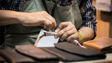 cuero-antioquia-artesanos-tradicion-fiestas