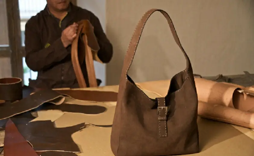 cuero-antioquia-artesanos-tradicion-fiestas2