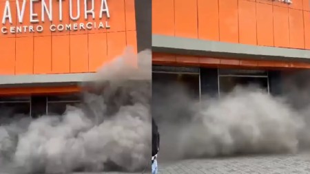 incendio-centrocomercial-aventura-medellin