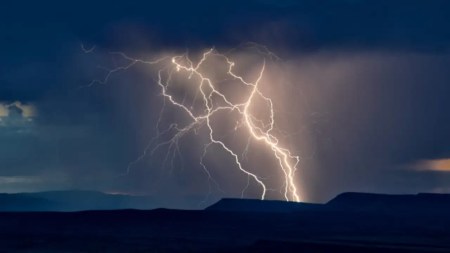 menor-edad-muere-por-rayo-segovia