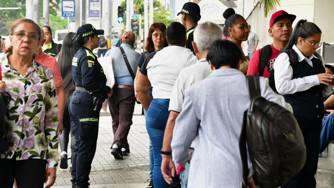 ¡Qué no le quiten lo que tanto le costó! Vea recomendaciones para evitar robos durante pagos de la prima 1 pago prima 3