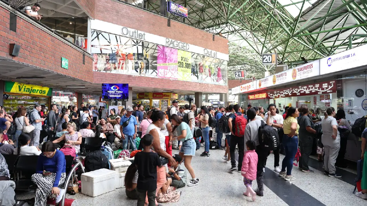 terminales medellin-viajeros-navidad-findeaño1