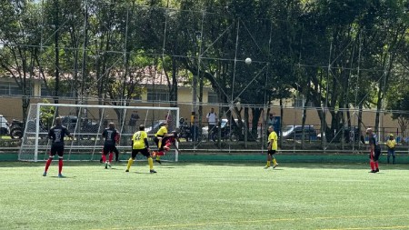¡Prográmese! En el Senior Máster Medellín 2024 verá un torneo de fútbol con ex jugadores profesionales torneo-senior-master-medellin-mayores-40-años