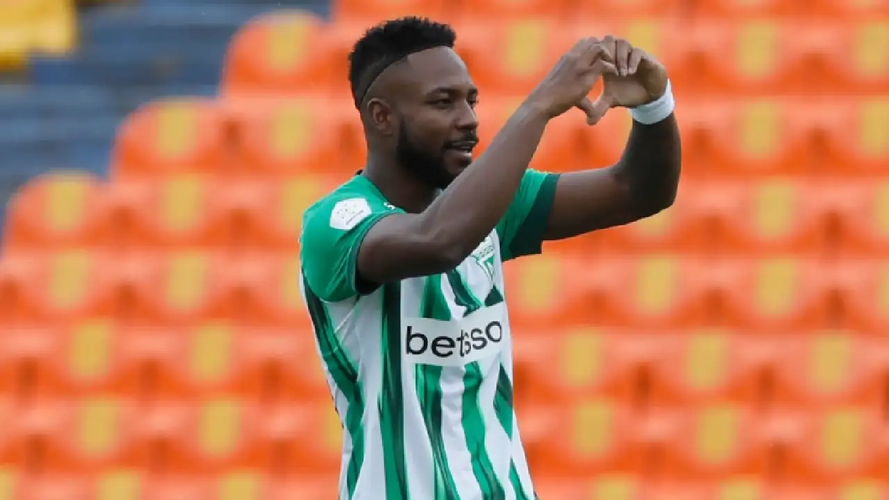 Atlético Nacional ya le tendría el reemplazo a Álvaro Angulo si el proceso de renovación no se concreta, ¿de quién se trata? alvaro-angulo-renovacion-nacional-uruguayo-camilo