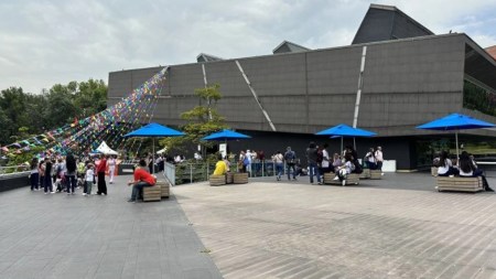 Biblioteca Débora Arango