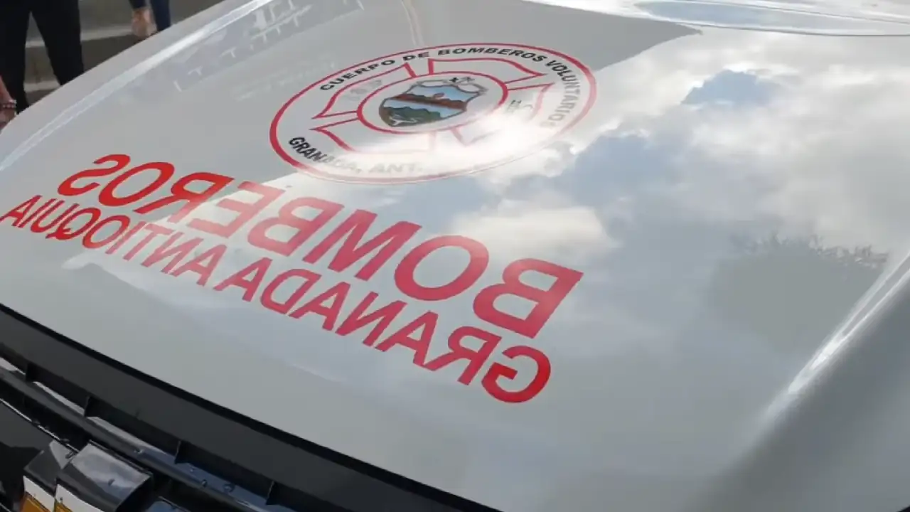 Cuerpo de Bomberos de Granada liquidaría a su personal por crisis económica, ¿quién atenderá las emergencias? 1 bomberos-granada-emergencia-posible-cierre-servicios