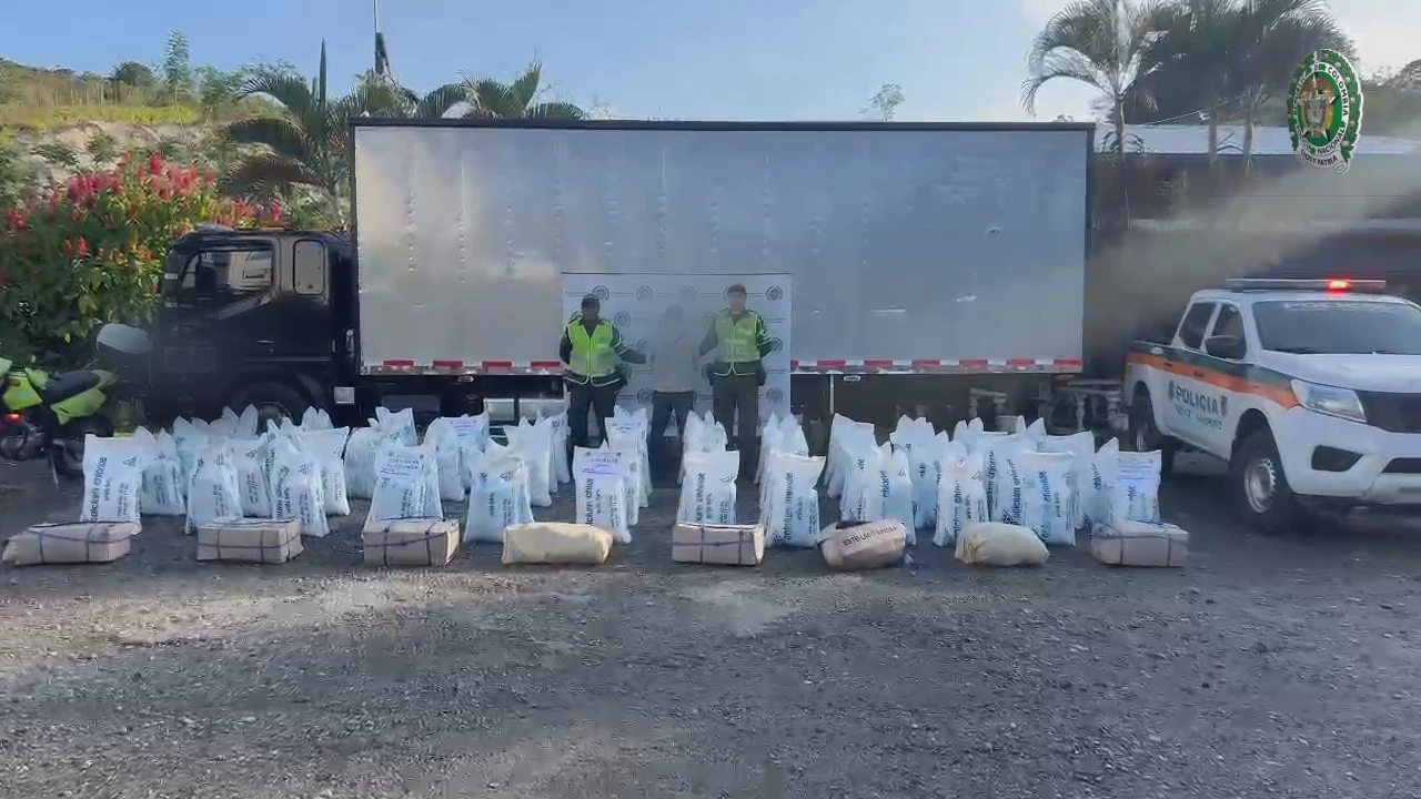 captura-santodomingo-camionero-insumos-quimicos-narcoticos