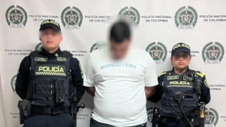 ¡Trató de evadir el control! Capturan a un joven de 21 años con arma de fuego en la comuna 6-Doce de Octubre caso-doce-de-octubre
