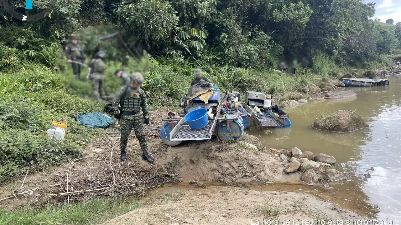 Localizaron dos dragas en el Nordeste Antioqueño, al parecer, eran utilizadas por el Clan del Golfo para minería ilegal 2 dragas-mineria-ilegal-santodomingo-nordeste-antioquia2