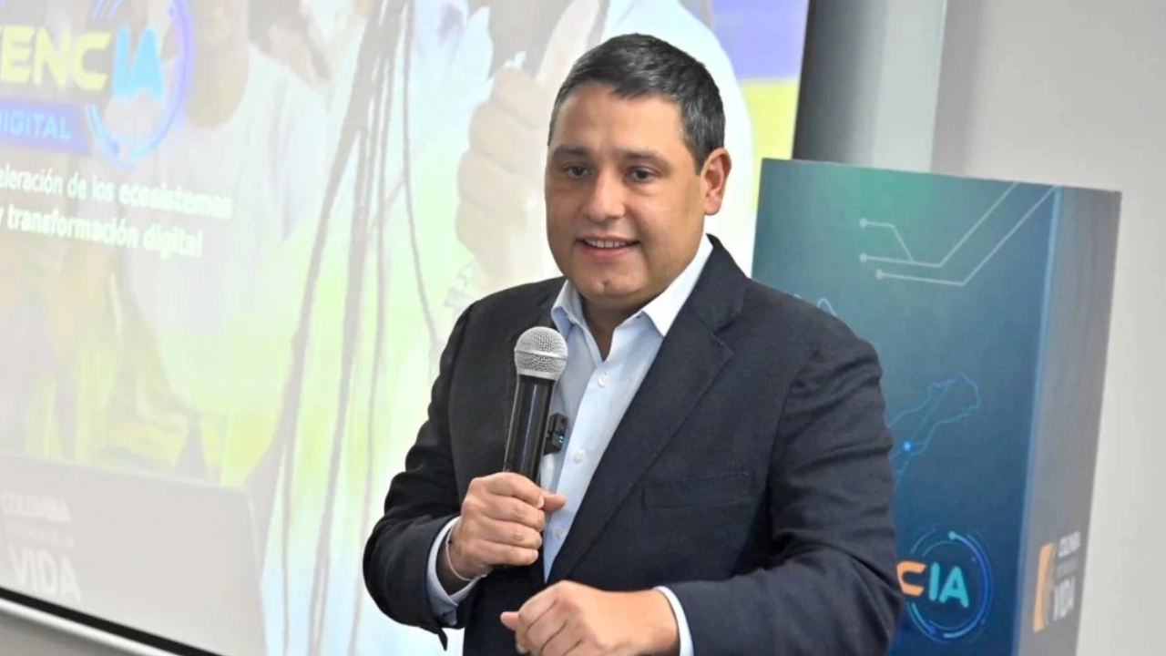 “En el Senado solo se va a hablar y criticar”: Mauricio Lizcano cuestiona la capacidad de sus rivales mauricio lizcano