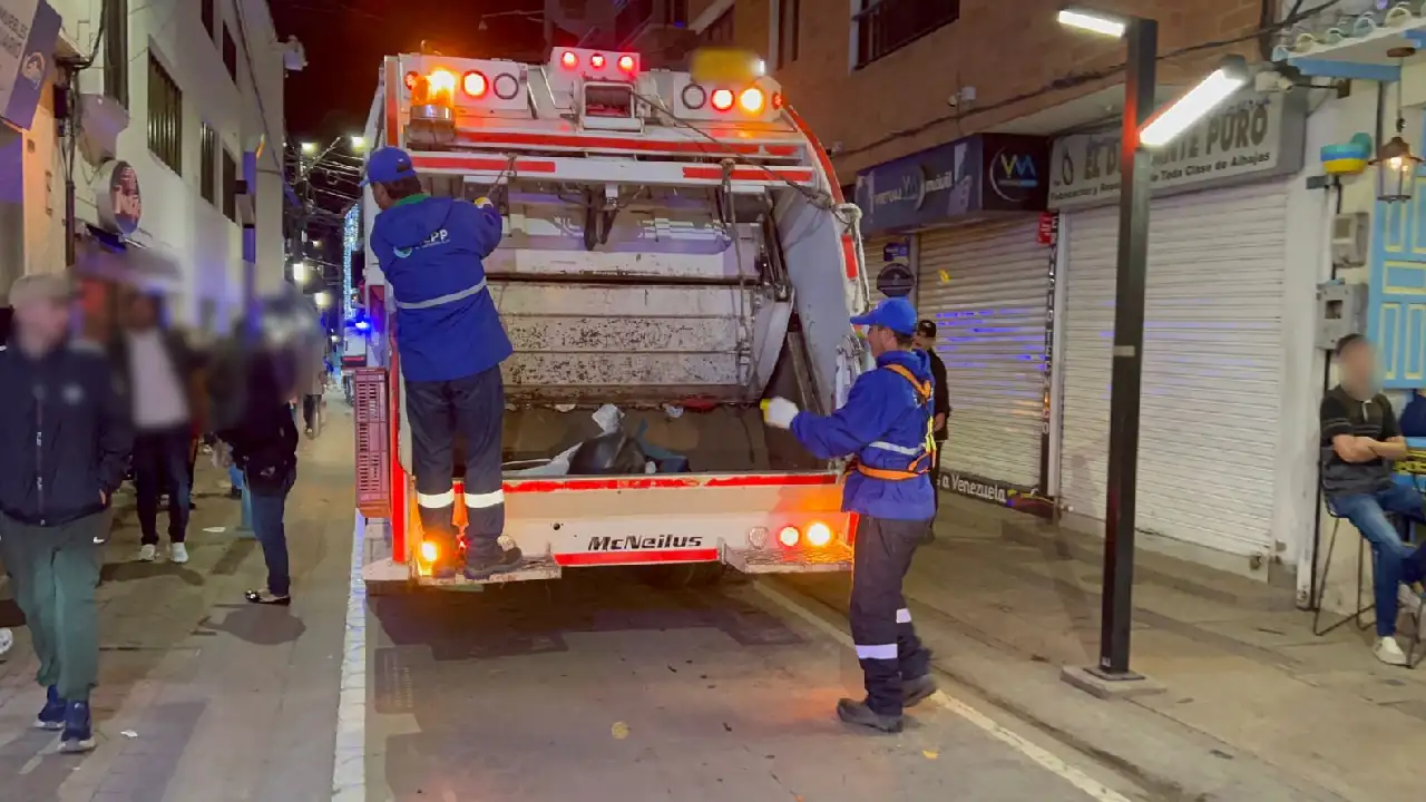 recoleccion-nocturna-residuos-solidos-el-santuario1