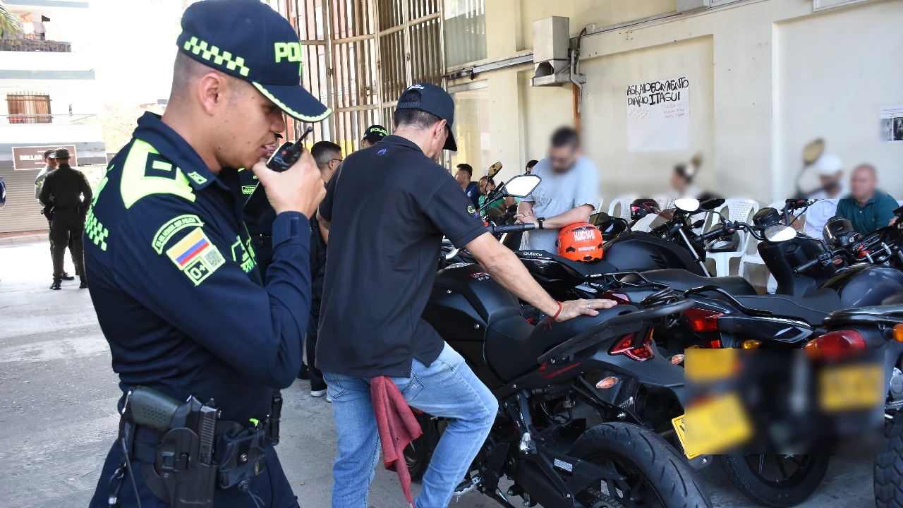 revision-guarismos-vehiculos-itagui-evitar-delitos1